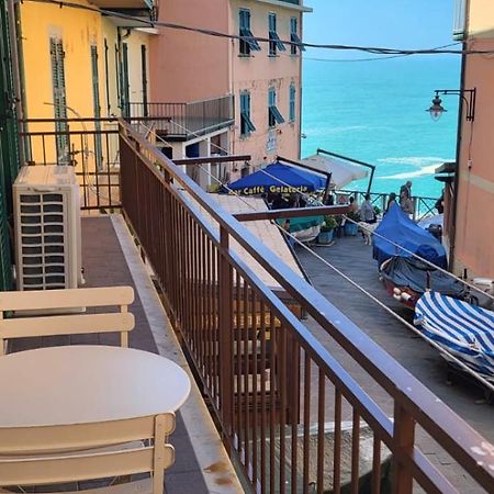 Casa La Marina Lejlighed Manarola Eksteriør billede